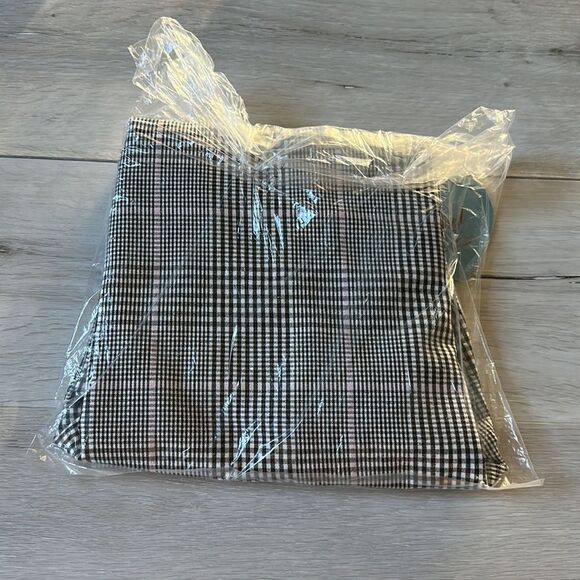 Banned Retro WINTER CHECK SWING SKIRT Size L in Black NWT and‎ in packaging - Picture 7 of 7